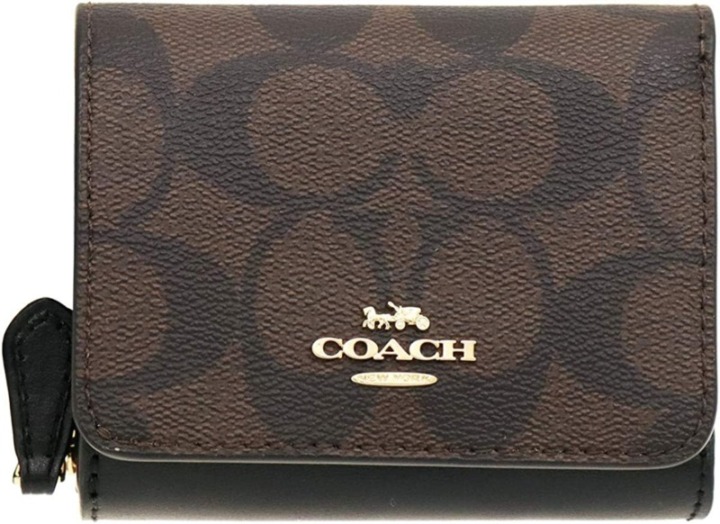 カジュアルだけど上品な「COACH（コーチ）」