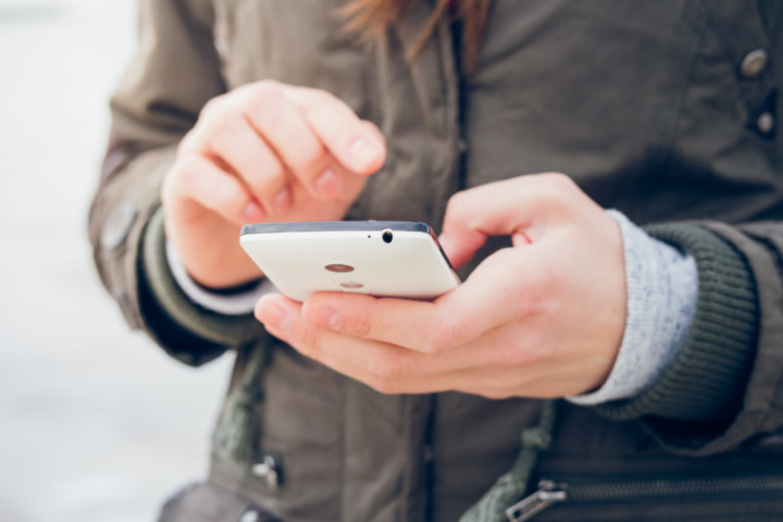 駐車場が遠い場合はスマホと連動できるタイプがおすすめ